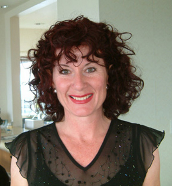 Carolyn Hesse-Low